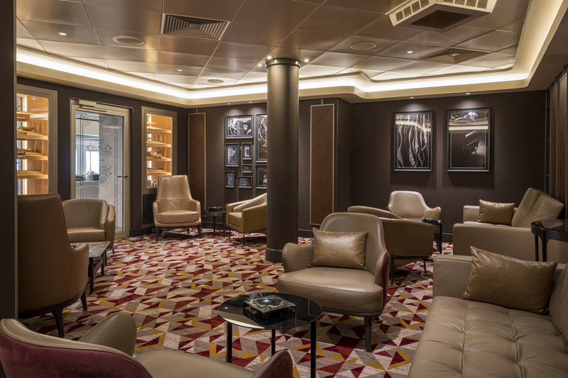MyCruise Norwegian-Cruise-Line Gem Offentlige-arealer Barer-lounger-atrium4